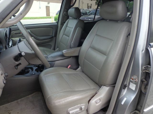 2003 Toyota Sequoia I Limited