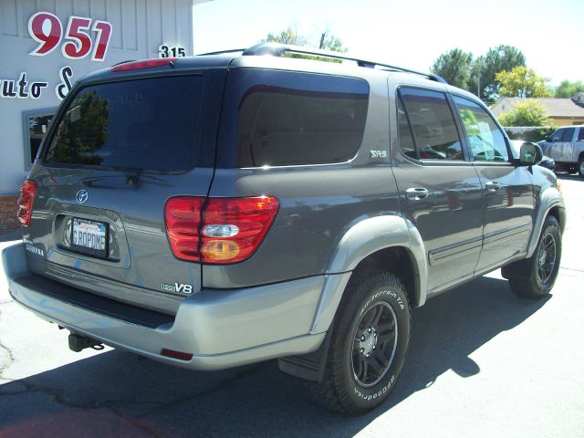 2003 Toyota Sequoia GT Limited