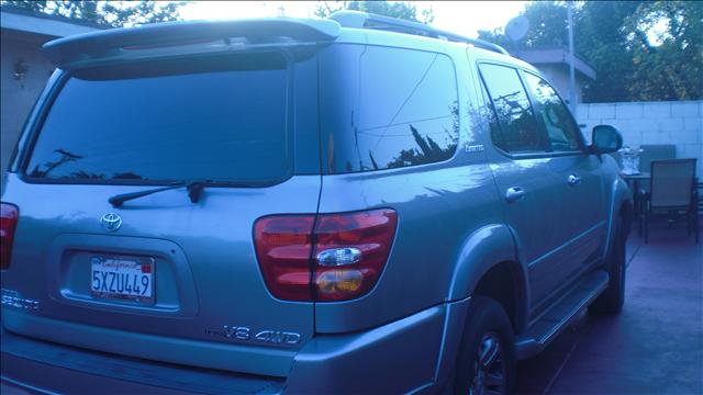 2003 Toyota Sequoia Unknown