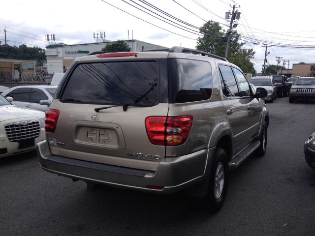 2004 Toyota Sequoia I Limited