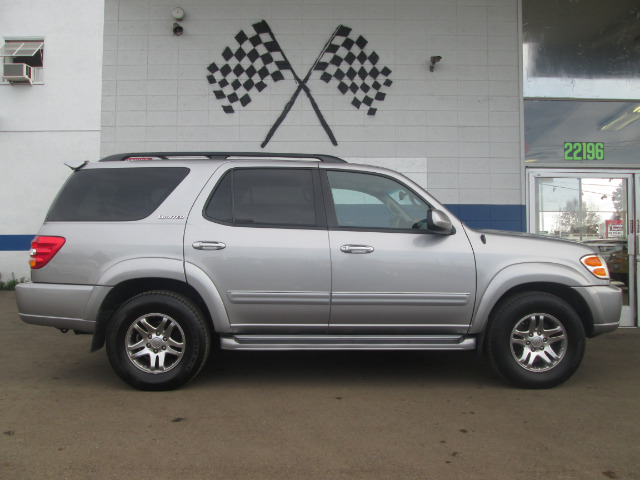 2004 Toyota Sequoia I Limited