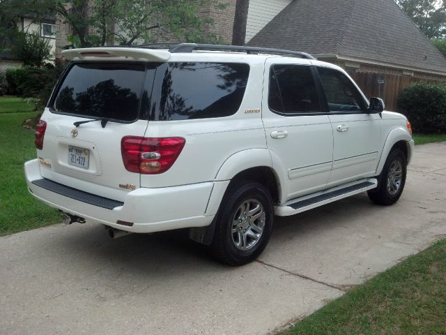 2004 Toyota Sequoia I Limited