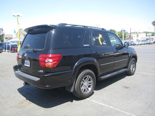 2004 Toyota Sequoia I Limited