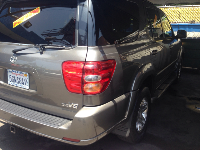 2004 Toyota Sequoia I Limited