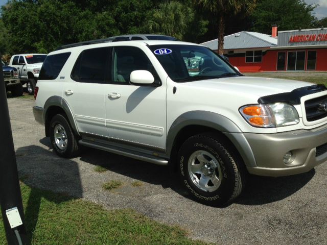 2004 Toyota Sequoia 2WD 4dr Eddie Bauer