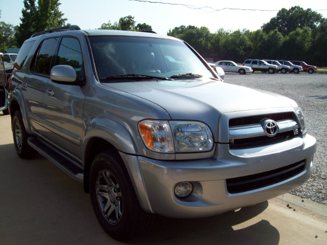 2005 Toyota Sequoia GT Limited