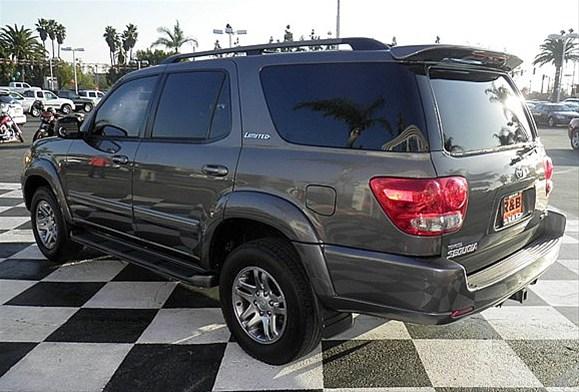 2005 Toyota Sequoia Unknown