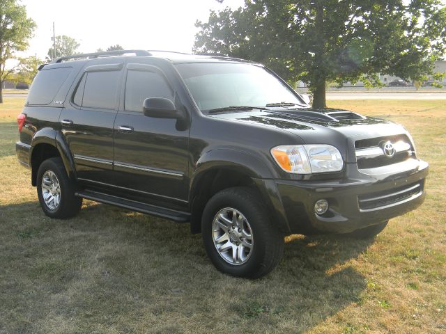 2005 Toyota Sequoia Super