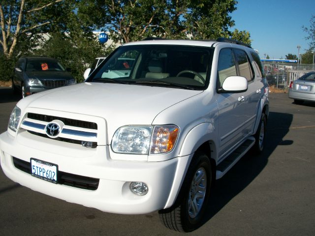 2006 Toyota Sequoia Sport Touring PKG FWD