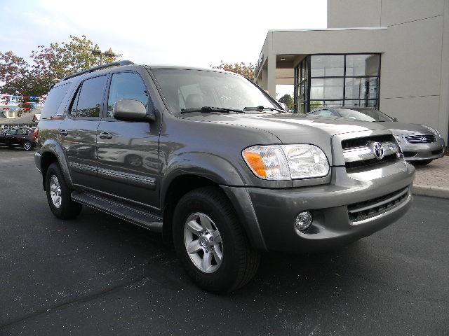 2006 Toyota Sequoia Yaris Sedan