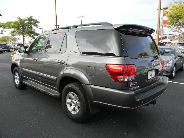 2006 Toyota Sequoia Yaris Sedan