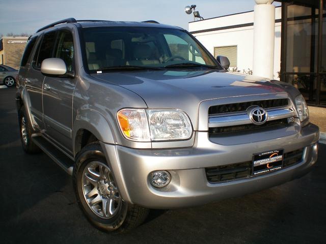 2006 Toyota Sequoia S (awd)