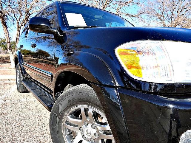 2006 Toyota Sequoia SLT 25