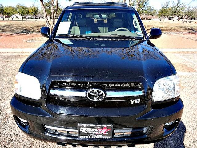 2006 Toyota Sequoia SLT 25