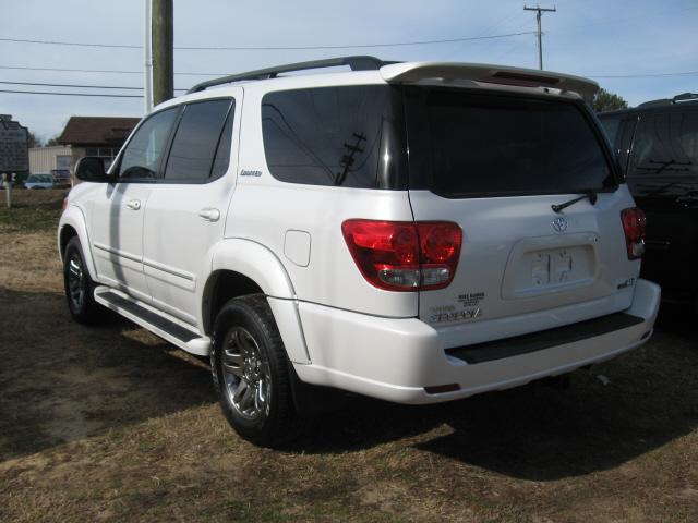 2006 Toyota Sequoia SLT 25