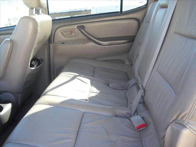 2006 Toyota Sequoia Unknown