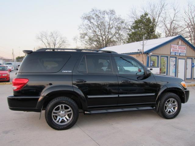 2006 Toyota Sequoia SLT 25