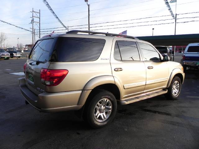 2006 Toyota Sequoia SLT 25