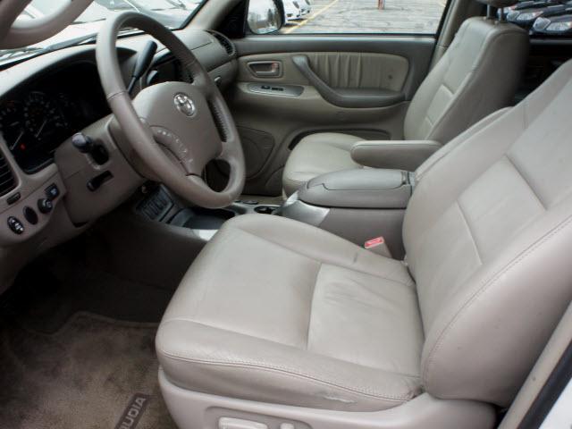 2007 Toyota Sequoia 4DR Hatch