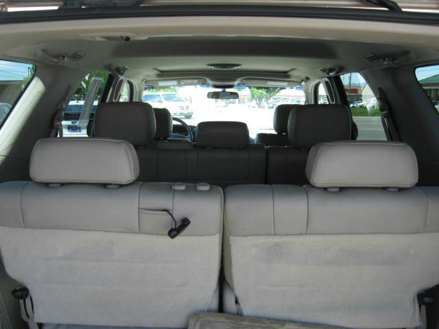 2007 Toyota Sequoia 3.5 H.O V6 Sedan