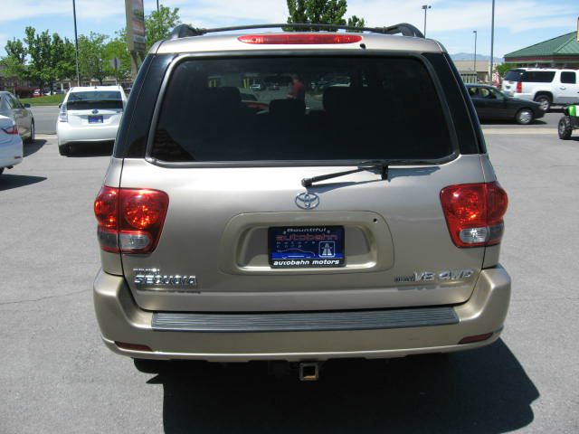 2007 Toyota Sequoia 3.5 H.O V6 Sedan