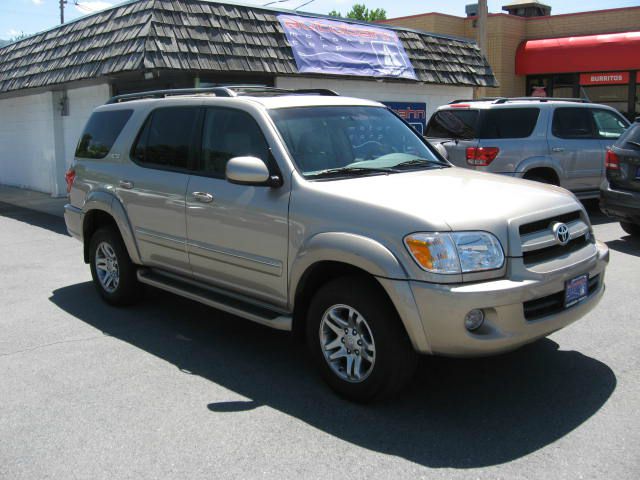 2007 Toyota Sequoia 3.5 H.O V6 Sedan