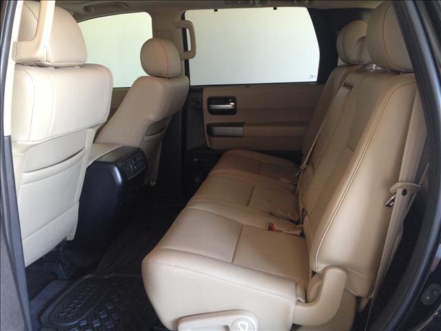 2012 Toyota Sequoia SLT 25