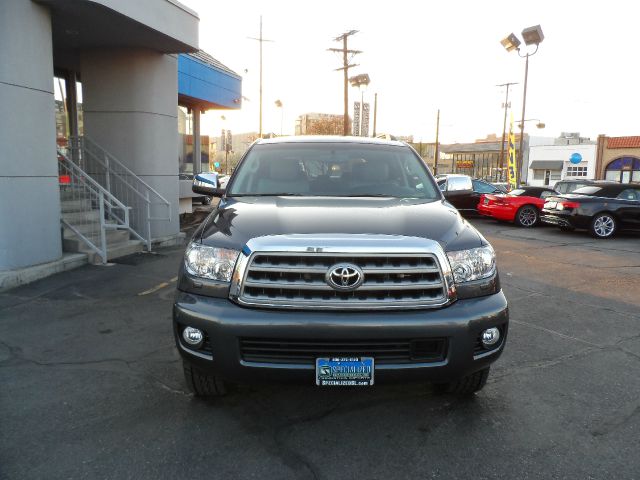 2012 Toyota Sequoia 4X4 LS 26K