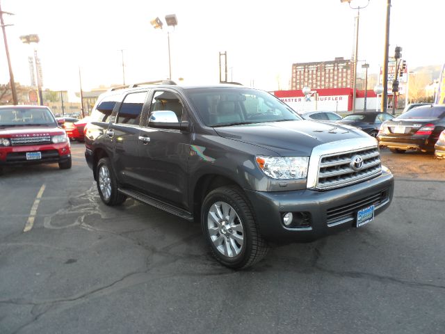 2012 Toyota Sequoia 4X4 LS 26K