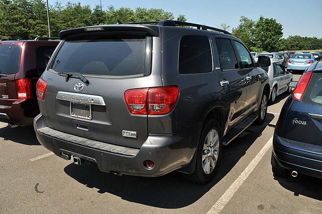 2012 Toyota Sequoia SLT 25