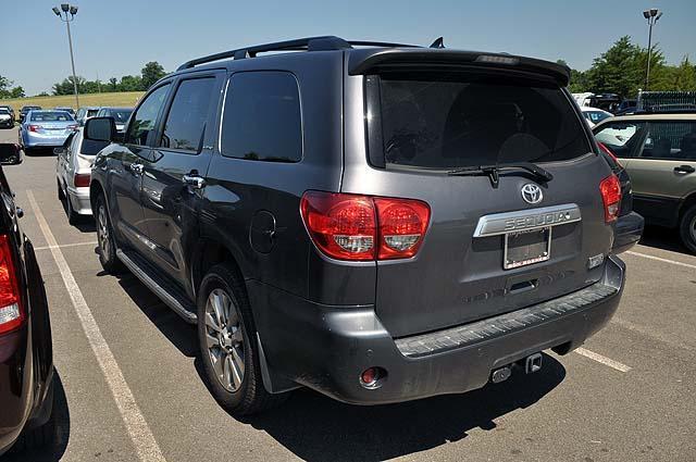 2012 Toyota Sequoia SLT 25