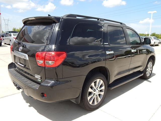 2013 Toyota Sequoia SLT 25