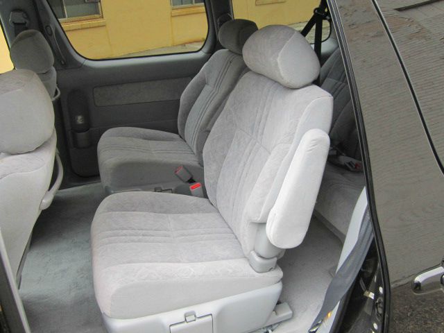 2000 Toyota Sienna SEL Sport Utility 4D