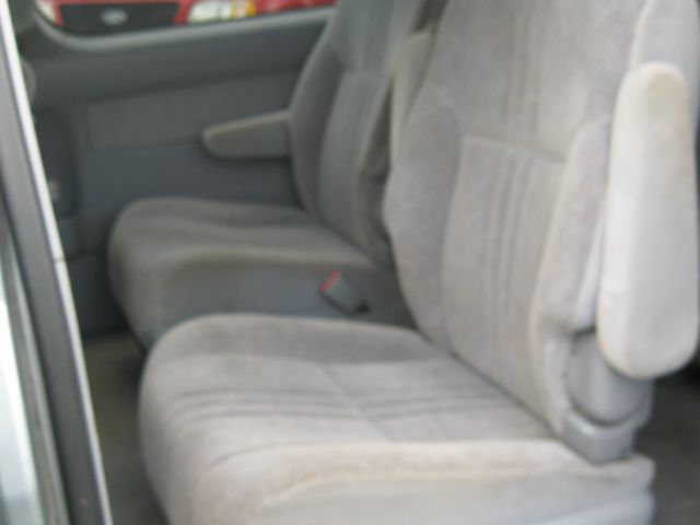 2000 Toyota Sienna SEL Sport Utility 4D