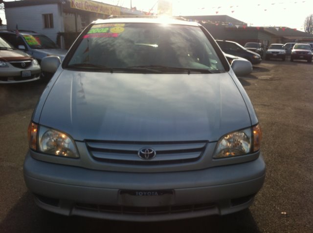 2002 Toyota Sienna X