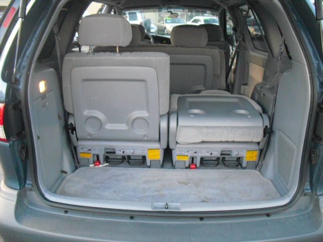 2002 Toyota Sienna SEL Sport Utility 4D