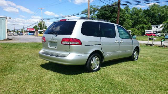 2002 Toyota Sienna XL Long Bed Crew Cab ~ 5.4L Gas