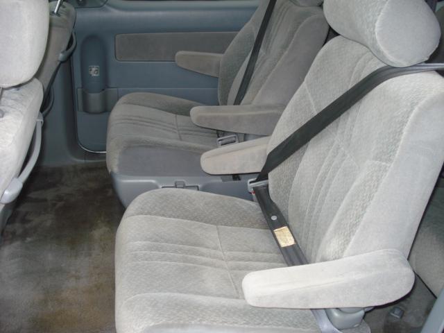 2003 Toyota Sienna SEL Sport Utility 4D