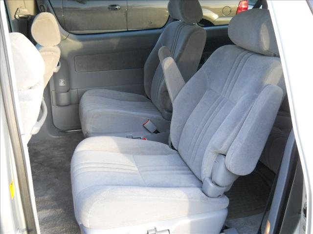 2003 Toyota Sienna SEL Sport Utility 4D