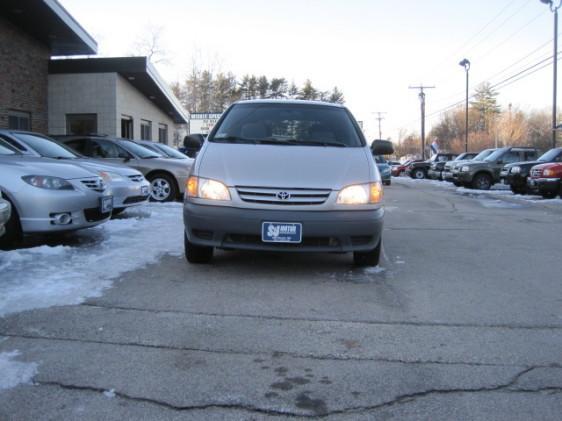 2003 Toyota Sienna Unknown