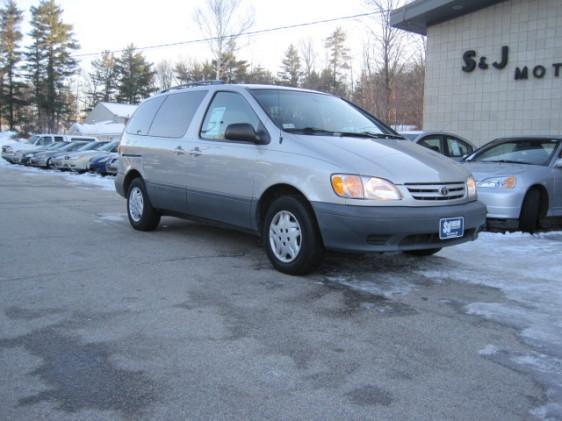 2003 Toyota Sienna Unknown