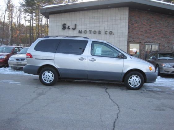 2003 Toyota Sienna Unknown