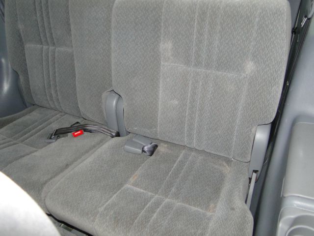 2003 Toyota Sienna SEL Sport Utility 4D