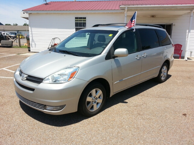 2004 Toyota Sienna Eddie Bauer 4x4