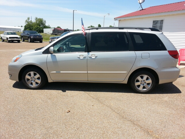 2004 Toyota Sienna Eddie Bauer 4x4