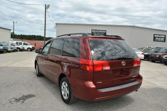 2004 Toyota Sienna 1997 Ford GL