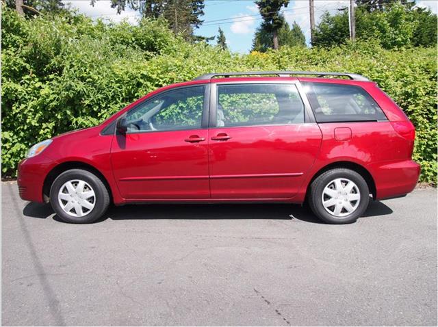 2004 Toyota Sienna 427 Convertible