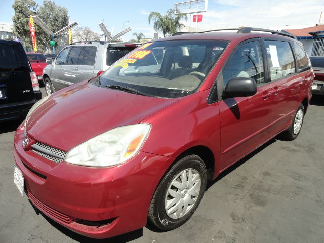 2004 Toyota Sienna EX, All Wheel Drive