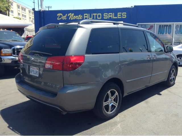 2004 Toyota Sienna 1997 Ford GL