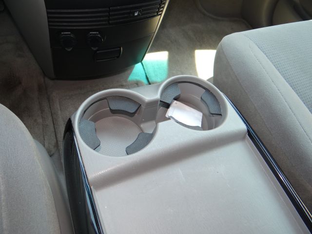 2004 Toyota Sienna Touring - Moonroof